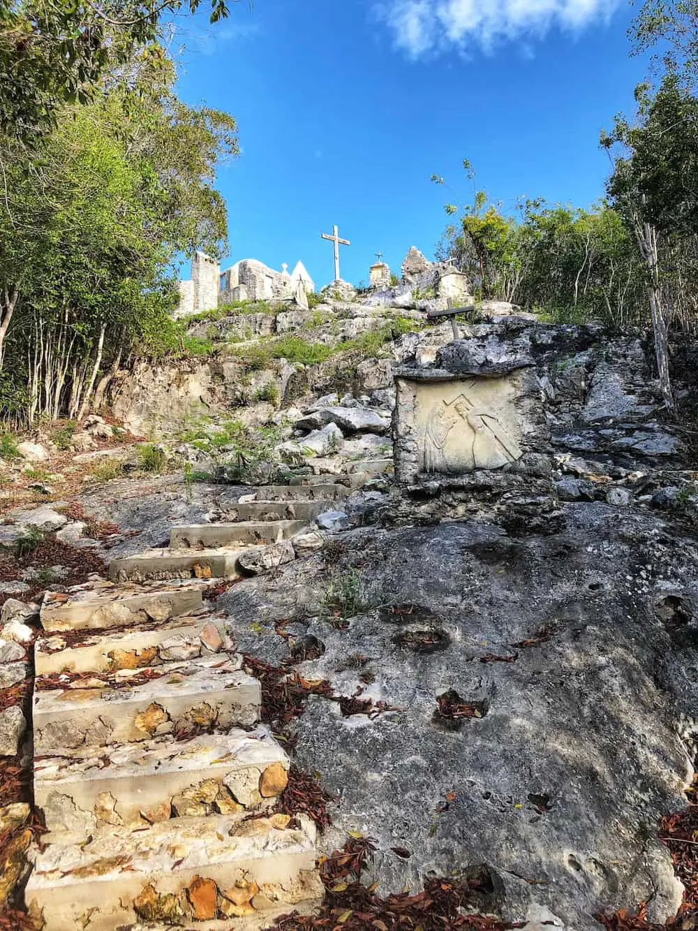 Como Hill, The Hermitage, Mount Alvernia, Cat Island, Bahamas