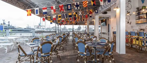 restaurants in yacht haven st thomas